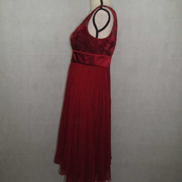 Max and Cleo Sleeveless Dress Sizes 6 8 100% Silk - Picture 5 of 7